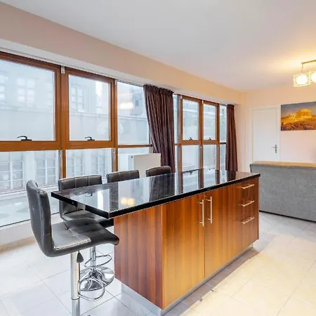 2 Bedroom Renovated With A View Apartment Athens
